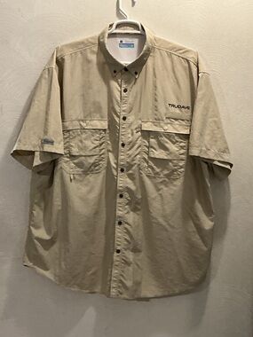 TRUDAVE Men's Fishing Short-Sleeve Khaki Button-Down Shirt Relaxed Fit. Size 4XL